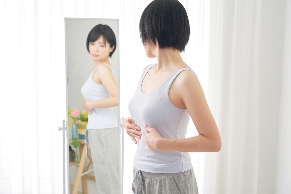 肋骨が出ている原因は?出っ張りを引き締めるストレッチも紹介 | くまのみ整骨院グループ